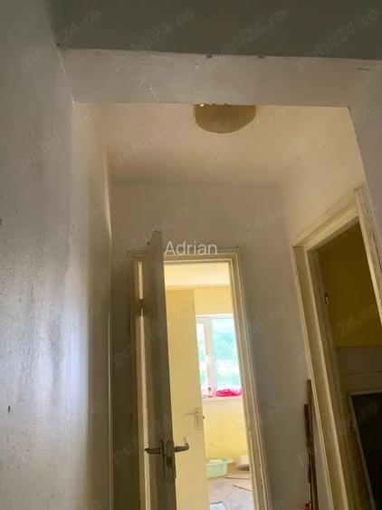 Apartament 2 camere, bl. 38, 8 Martie Petrila Apartament 2 camere, bl. 38, 8 Martie Petrila
