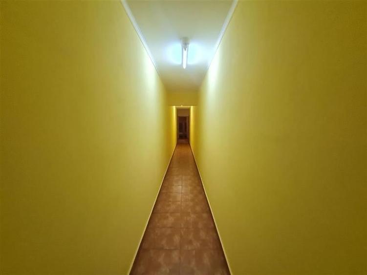 Incadrata de 4.200mp teren, Vila cu potential turistic, in inima Predealului - 19