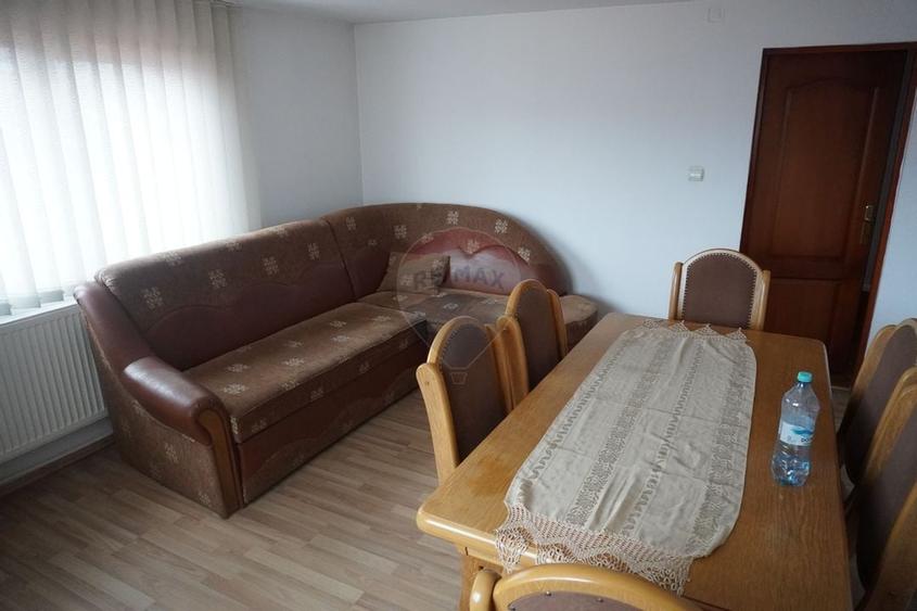 Casa  cu 5 camere de vanzare, Moisei - 10