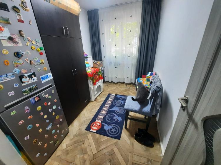 Apartament 3 camere, etajul 2/4, zona Tatarasi - Ateneu - 5