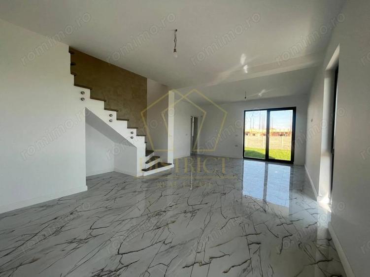 Duplex superb cu 4 camere despartit prin camera tehnica I Giroc - 8