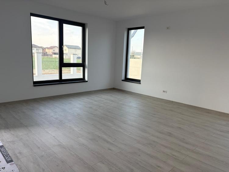 Berceni - Oituz - Vila individuala 179.000 euro TVA inclus - 3