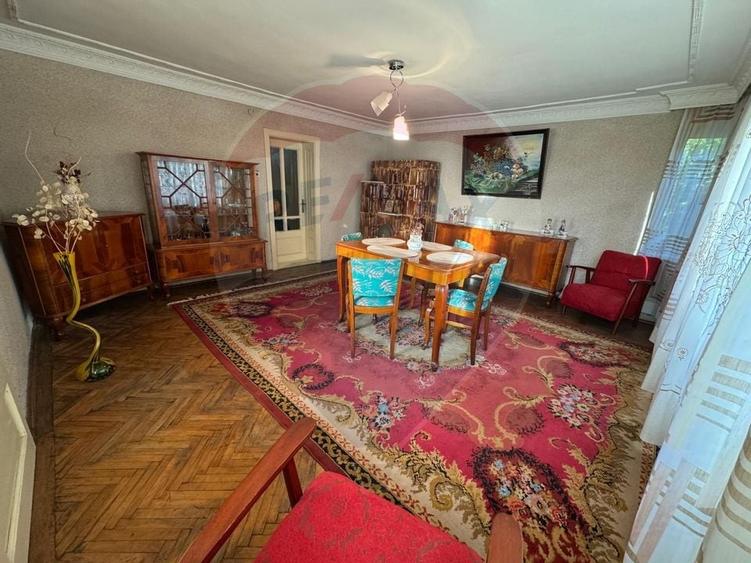 Casa / Vila cu 7 camere de vanzare in zona Central - 27