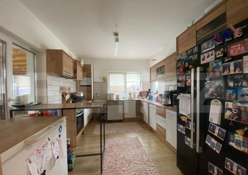 Casa cu piscina mobilata la cheie - 3