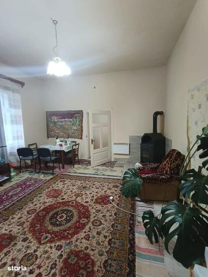 Casa , 3 camere, curte mare, lini?te,pre? negociabil - 7