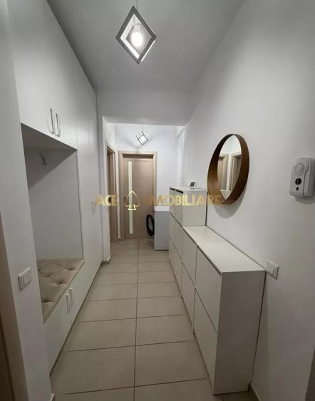 Apartament cu 2 camere decomandat, mobilat în Berceni