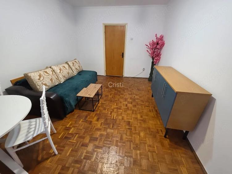 Camera de inchiriat in apartament la etajul 2 , cartierul Nord langa spitalul Militar