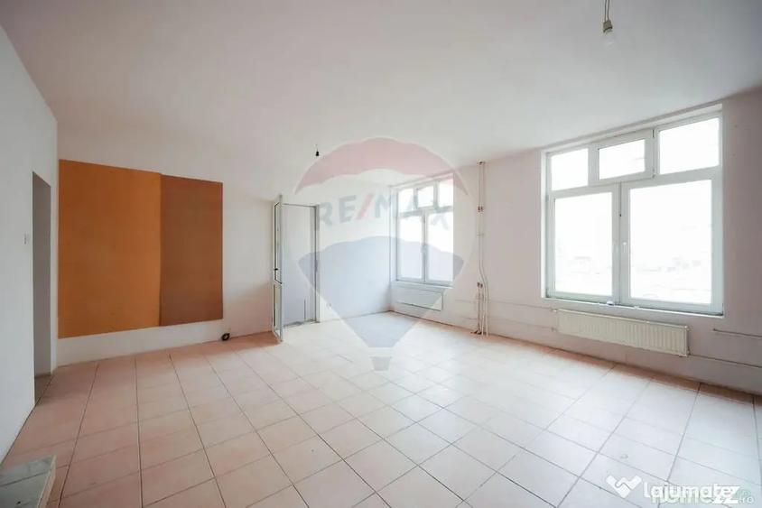 Casă cu 4 camere cu Teren 500 Mp în Iosia