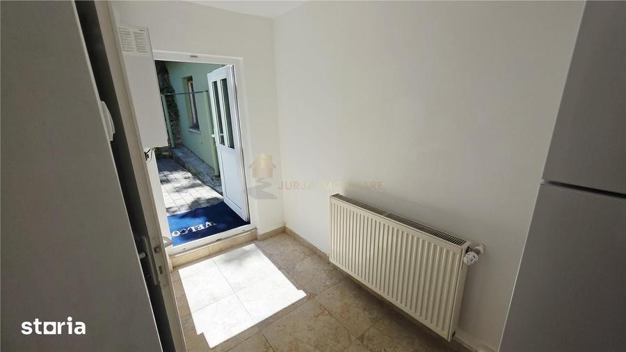 Apartament cu 2 camere în Central — fotografia 3