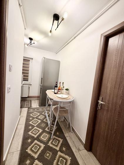 Garsonieră decomandată în Eremia