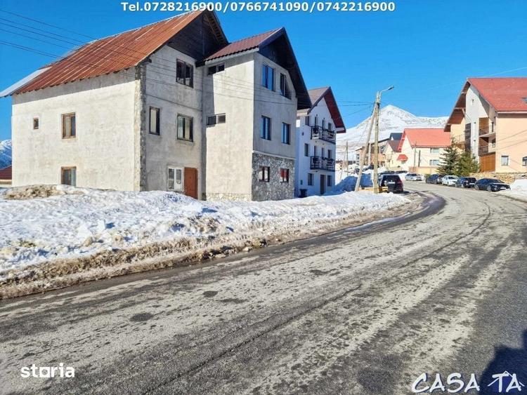 Casă cu 3 camere cu Teren 125 Mp în Central