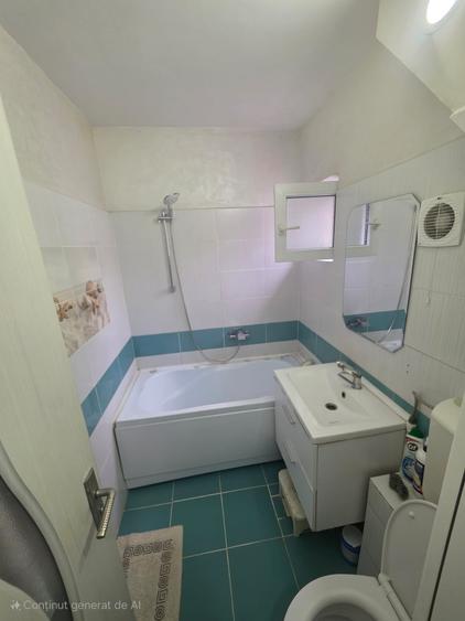 Apartament cu 3 camere decomandat în Podu Roș