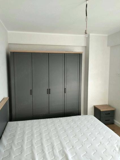 Apartament de inchiriat . - 4