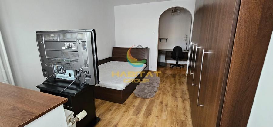 Apartament cu 2 camere decomandat în P-ța Unirii