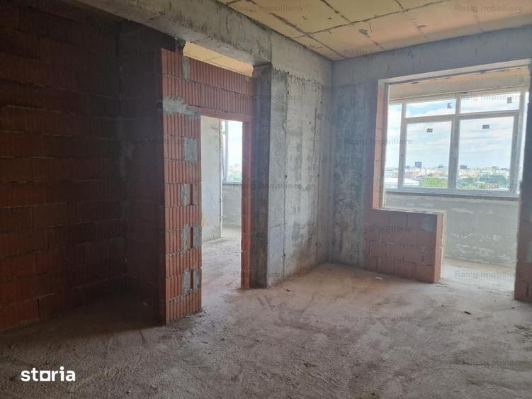 Apartament cu 5 camere în Parcul Carol