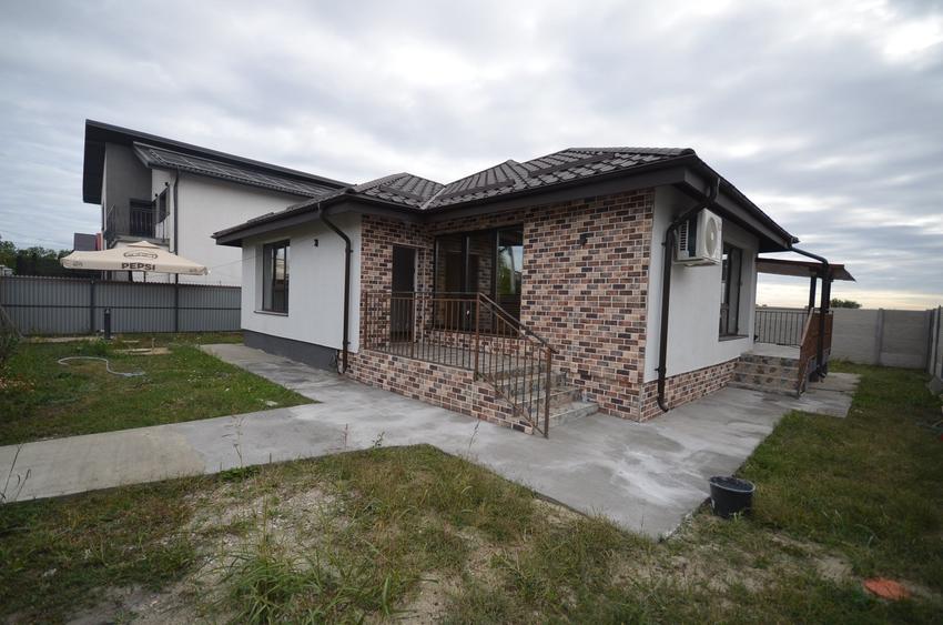 Casa individuala - POSIBILITATE RATE - Comuna Berceni -  COMISION 0 - 1