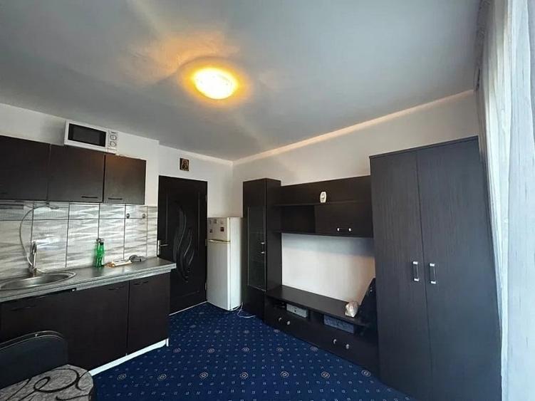 Garsoniera - zona Pacurari - Lukoil - 3