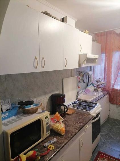 Apartament cu 3 camere semidecomandat în Șagului