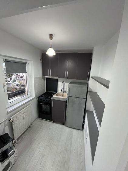 Garsoniera 1 mai renovata - 1