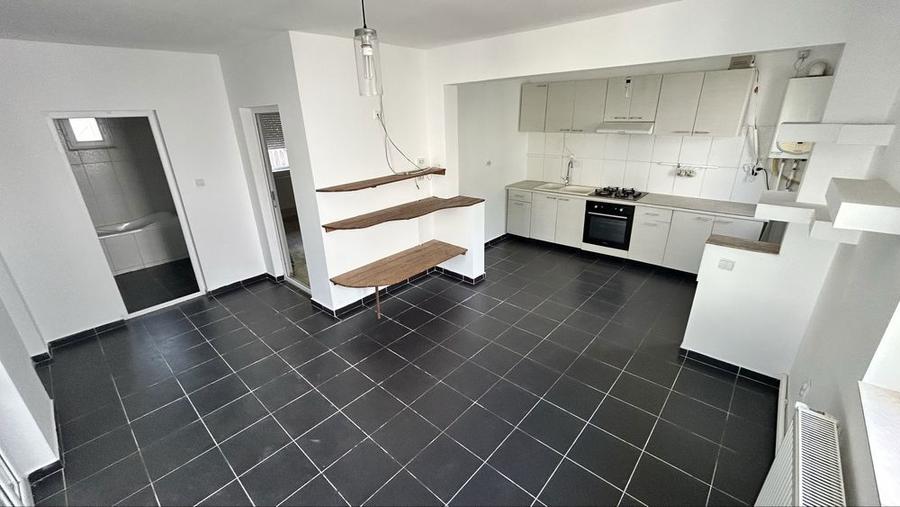 Casa zona Kaufland strada Bujorului - 1