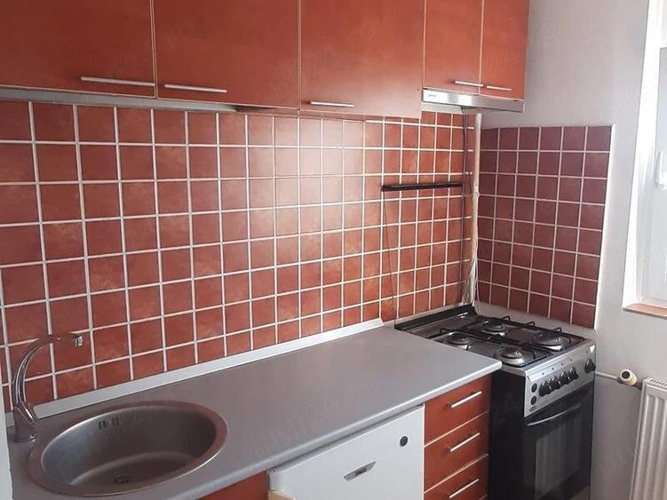 garsoniera basarabia-modern-stadionul national - 5