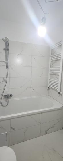 Apartament 3 camere, 2 bai,  Tractorul, decomandat, bloc 2023, loc de parcare - 7