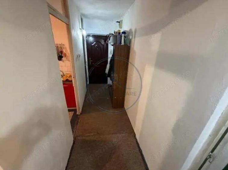 Apartament 2 camere decomandat etaj 2 - 5