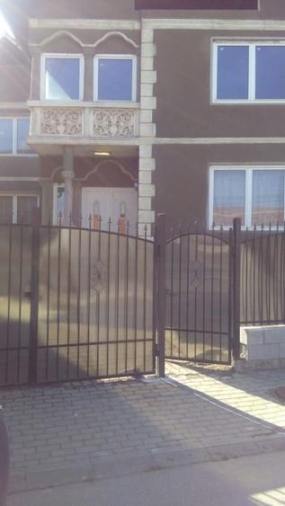 2 Case de vanzarerin Alba Iulia Centru langa Primarie 600 m2 - 3