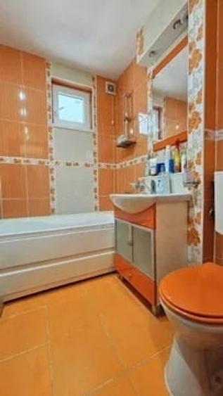 Apartament cu 2 camere, etajul 3/4, zona Podu Ros - 6