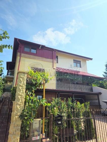Apartament cu 3 camere, 70mp, zona Bucium