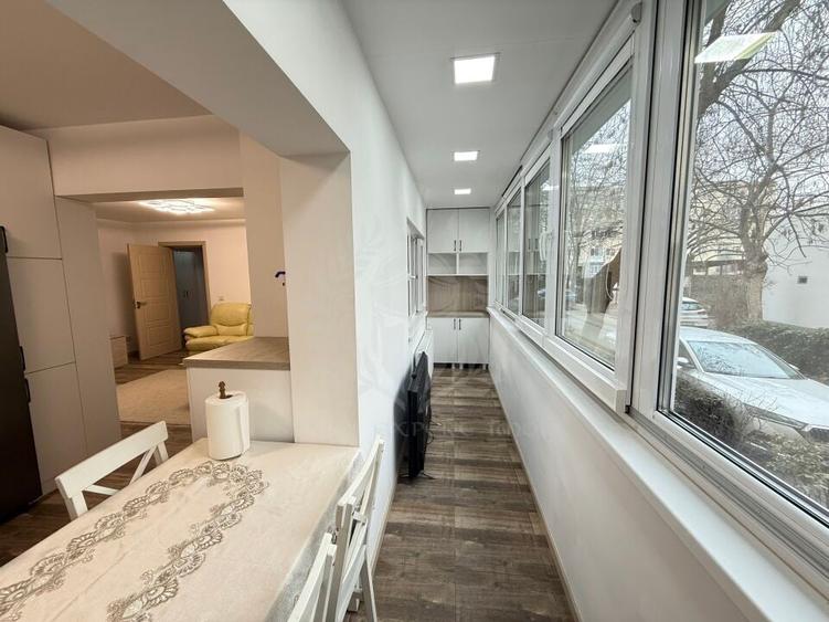 APARTAMENT 4 CAMERE, // ZONA REPUBLICII - 8