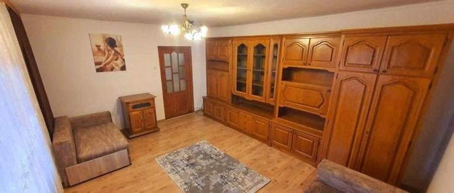 Apartament cu 2 camere de închiriat, zona KM 4-5 - 2