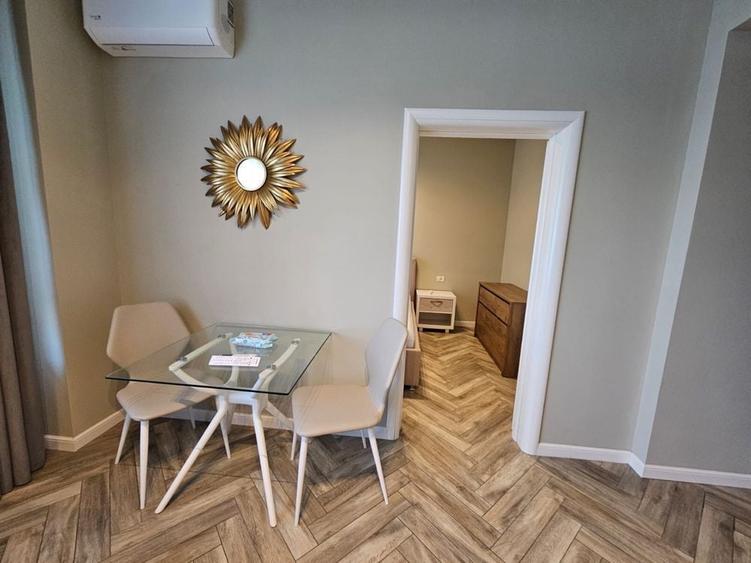 Inchiriere 2 camere, langa Hanul cu Peste - 1