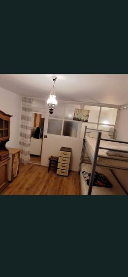 Garsoniera- Tractorul - langa Coresi Mall - 4