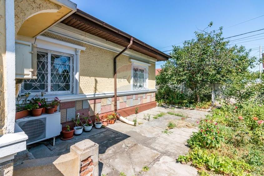 Casă cu potențial, curte proprie, zonă liniștită – Andronache - 14