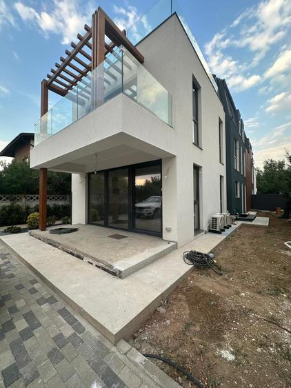 VILA DE VANZARE SISESTI - 15