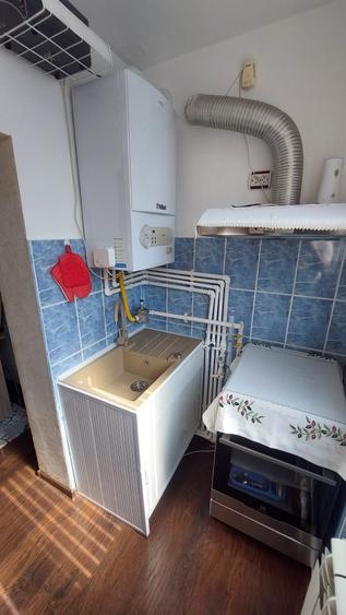 Apartament de vanzare - 12