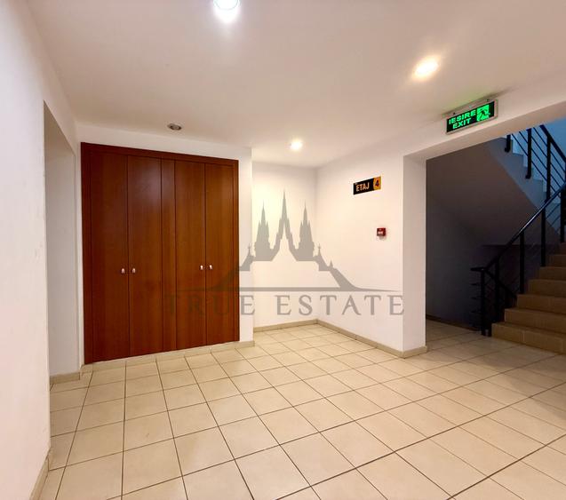 Apartament in zona Privighetorilor cu garaj- Prima inchiriere - 33