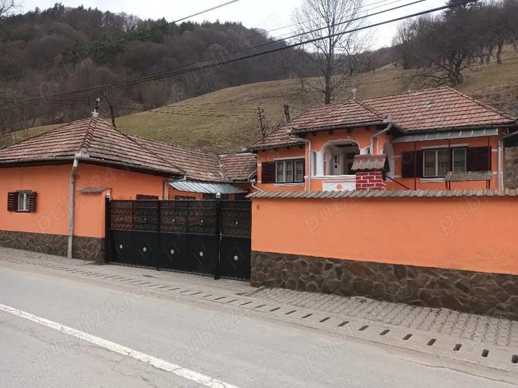 Casa de vanzare in Rau Sadului - 2