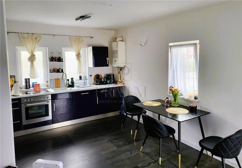 Sacalaz - mobilat si utilat- incalzire in pardoseala- carport auto - 2