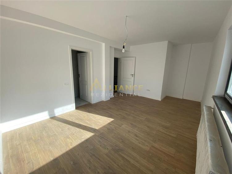 Casa Tip Duplex - 5 camere 4 bai - Mutare Imediata - - 10