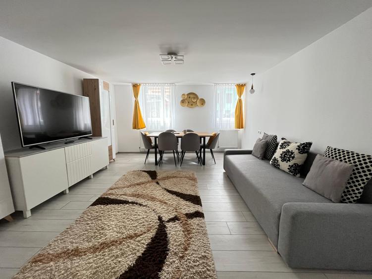 Vand apartament cu 3 camere pe Str Lunga, renovat integral - 3