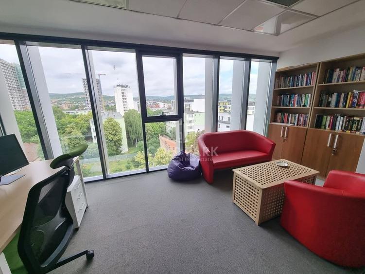 Cladire de Birouri - Semicentral - Clasa A - 16