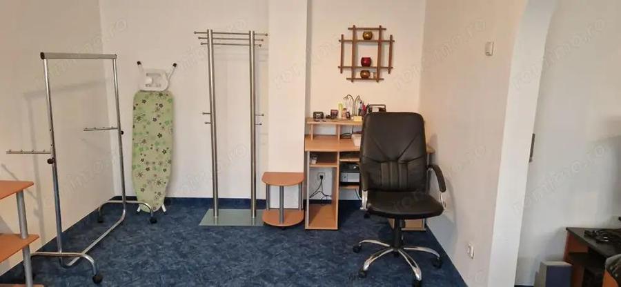 Vand apartament cu 4 camere Micro 4 - 7