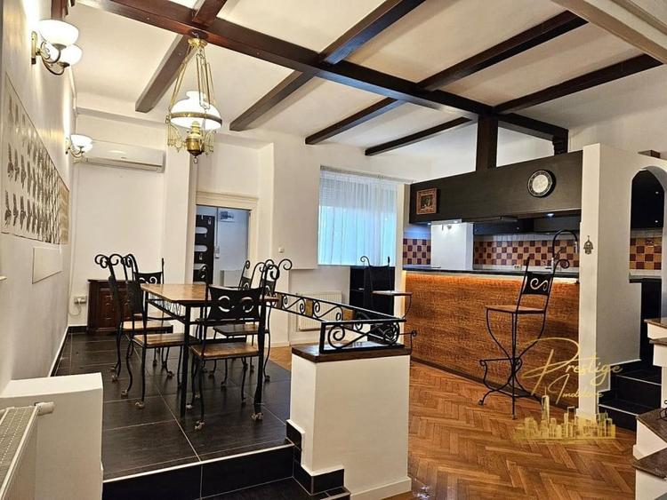 Apartament cu 4 camere de inchiriat in zona Ultracentrala - Oradea - 1