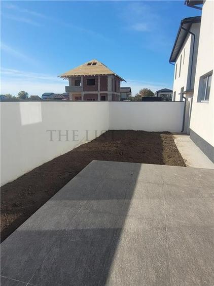 De Vanzare | Vila cu 5 camere | Tunari - 3