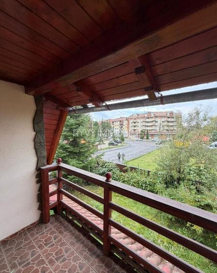 Casa complet renovata, pentru locuin?a sau pensiune t...