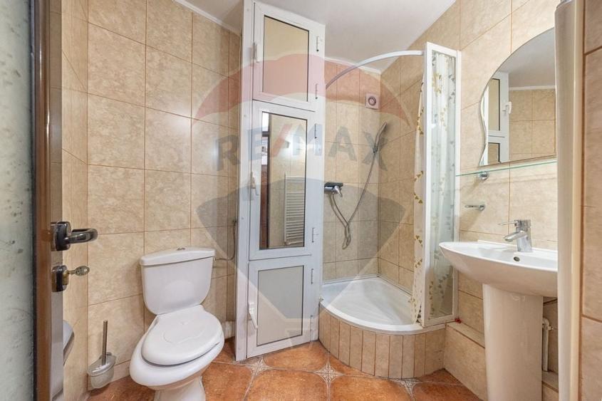 Garsonieră de vânzare mobilată și utilată Răcădău - Brașov - 8