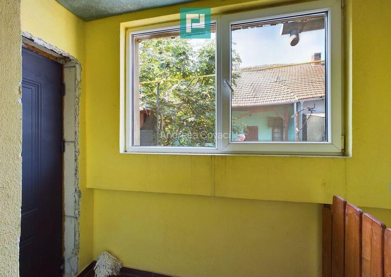 Apartament cu 2 camere de vanzare in zona Gradi?te