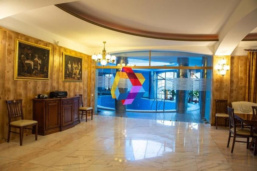 Conac cu piscina - 1810 mp - 9